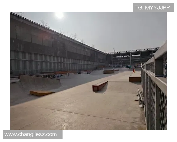 北京滑板队中路突破分析:成功与挑战并存的滑板之路 北京滑板队中路突破分析:成功与挑战并存的滑板之路