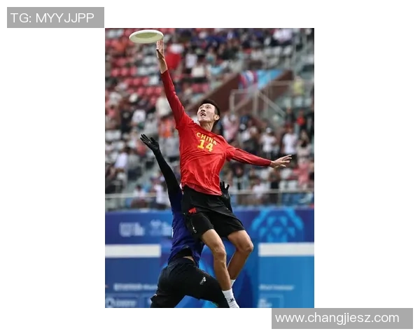 成都飞盘队荣登全国飞盘比赛经验排行榜第三名展现实力与团队精神