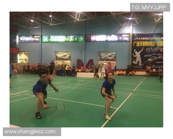 武汉羽毛球队近期状态分析与表现评估探讨